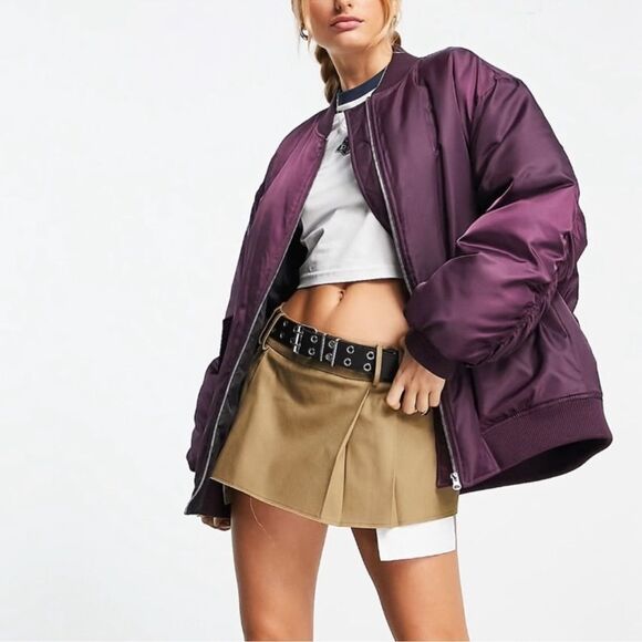 ASOS DESIGN Oversized Bomber Jacket in Wine - Picture 2 of 6